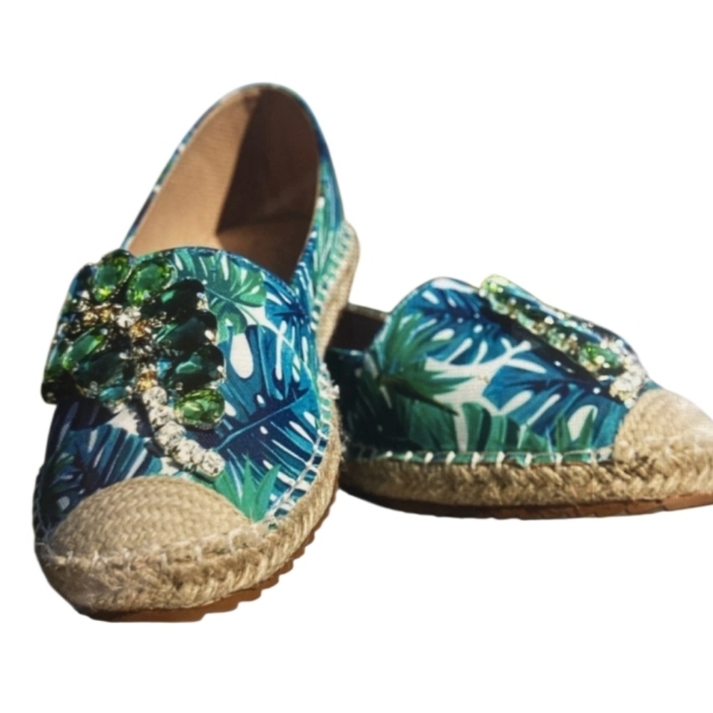 NIB Lauren Lorraine Tropical Green Rhinestone Embellished Espadrille Loafers 9.5 - Picture 3 of 10